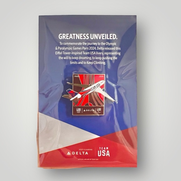 Team USA Delta Air Lines Collectible Pin & Delta Pilot Card A350 No.63 New - Picture 3 of 16